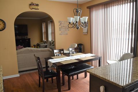 5708 Stonebridge Trl, Mchenry, IL 60050 photo 4