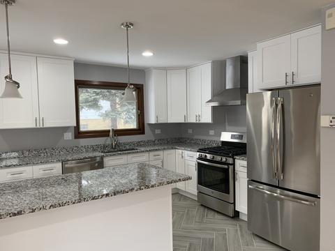 321 E North End Ave, Elmhurst, IL 60126 photo 3