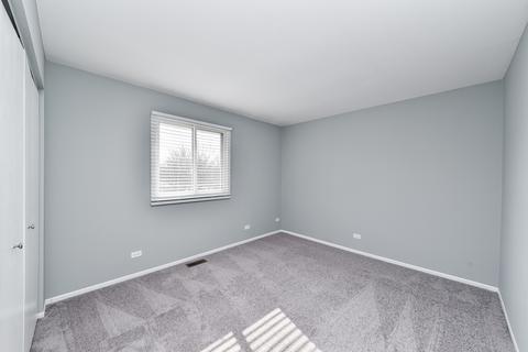1602 Leytonstone Dr, Wheaton, IL 60189 photo 17