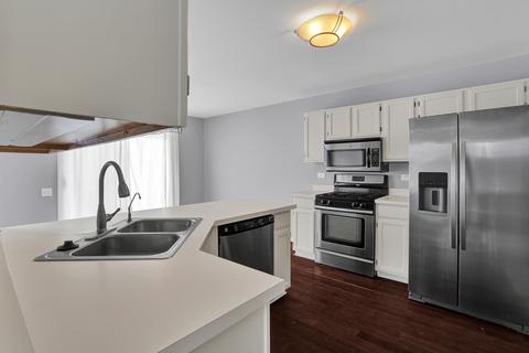 1295 Summersweet Ln, Bartlett, IL 60103 photo 5