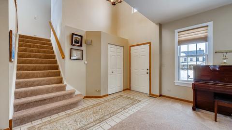 239 Superior Cir, Bartlett, IL 60103 photo 17