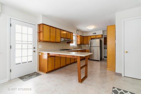 710 Read St, Lockport, IL 60441 photo 4
