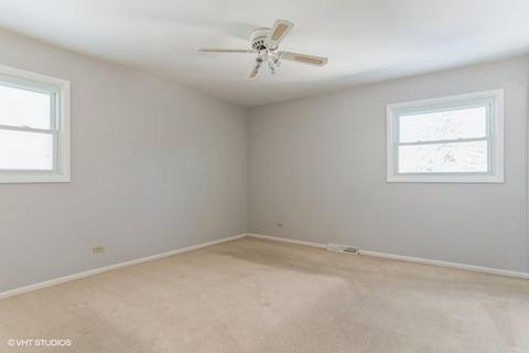 3665 N Firestone Dr, Hoffman Estates, IL 60192 photo 7