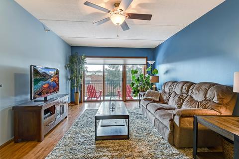 100 N Gary Ave #207, Wheaton, IL 60187 photo 7