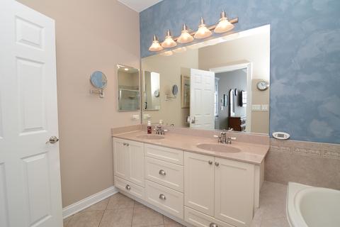 385 Sundown Ct #E, Wauconda, IL 60084 photo 18