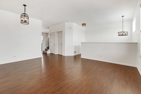 4074 Pompton Ave, Elgin, IL 60124 photo 5