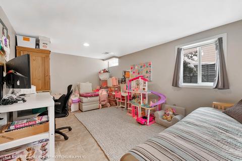 130 83rd St, Willowbrook, IL 60527 photo 22