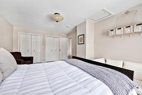 130 83rd St, Willowbrook, IL 60527 photo 19