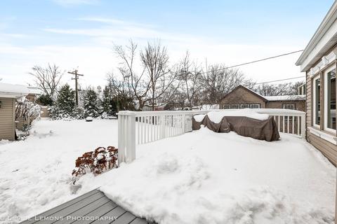 130 83rd St, Willowbrook, IL 60527 photo 24