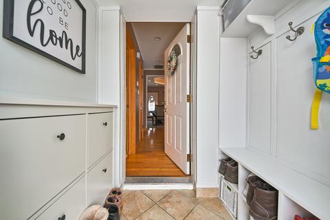 7748 S Octavia Ave, Bridgeview, IL 60455 photo 20