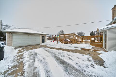 7748 S Octavia Ave, Bridgeview, IL 60455 photo 25