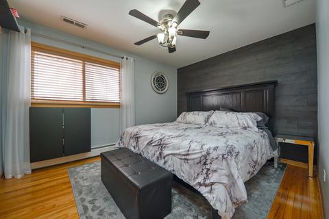 7748 S Octavia Ave, Bridgeview, IL 60455 photo 13