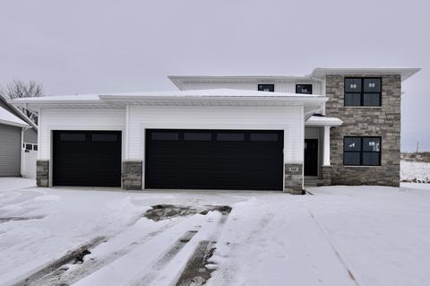 506 Raef Rd, Downs, IL 61736 photo 1