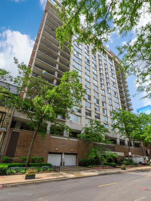 71 E Division St #604, Chicago, IL 60610 photo 1