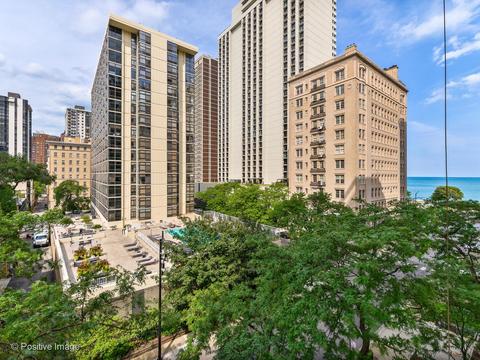 71 E Division St #604, Chicago, IL 60610 photo 19