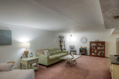 520 W Byron Ave, Addison, IL 60101 photo 19