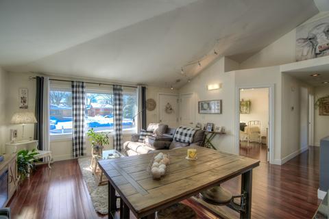 520 W Byron Ave, Addison, IL 60101 photo 4