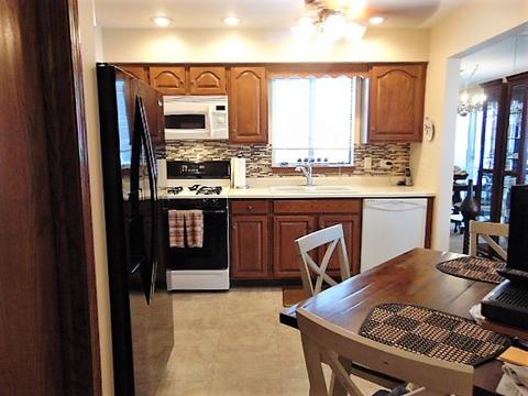 1600 Warwick Ct #C1, Wheeling, IL 60090 photo 3