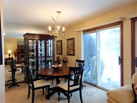 1600 Warwick Ct #C1, Wheeling, IL 60090 photo 7