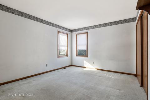 3413 W Lorient Dr, Mchenry, IL 60050 photo 12