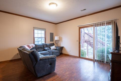 1306 Henry St, Normal, IL 61761 photo 16