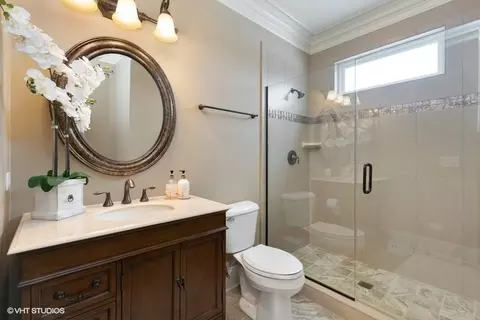3681 Heathmoor Dr, Elgin, IL 60124 photo 22