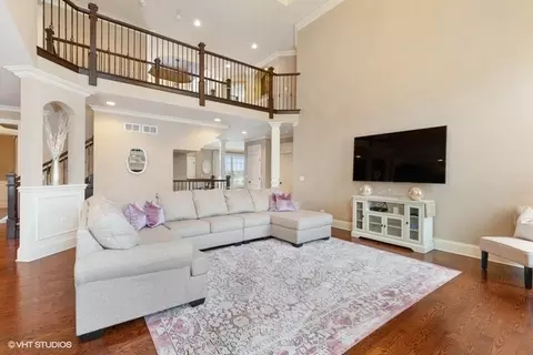 3681 Heathmoor Dr, Elgin, IL 60124 photo 13