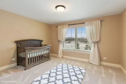 3681 Heathmoor Dr, Elgin, IL 60124 photo 21