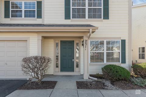 2511 Dickens Dr, Aurora, IL 60503 photo 2