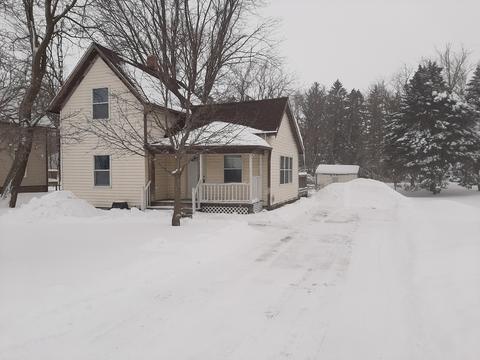 221 E Kirke Gate, Lee, IL 60530 photo 1