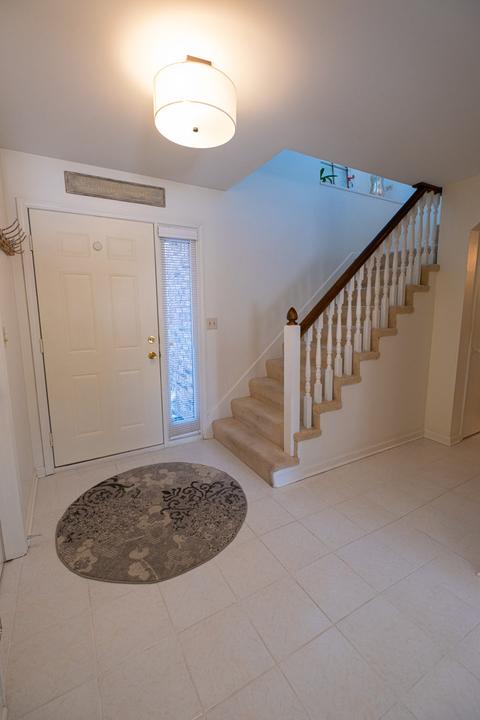 526 W Evergreen St, Wheaton, IL 60187 photo 9