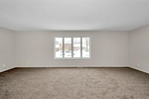 2085 W Budd Blvd, Kankakee, IL 60901 photo 3