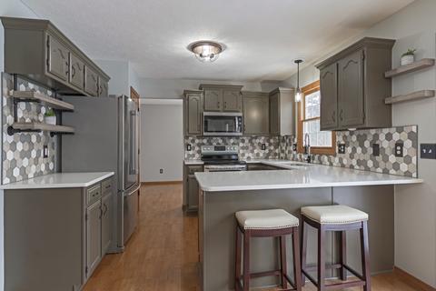 1602 Ashbrook Ct, Normal, IL 61761 photo 9