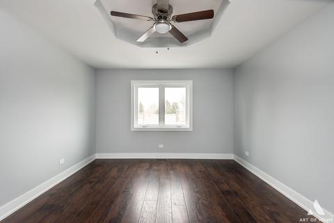 8542 Meade Ave, Burbank, IL 60459 photo 13