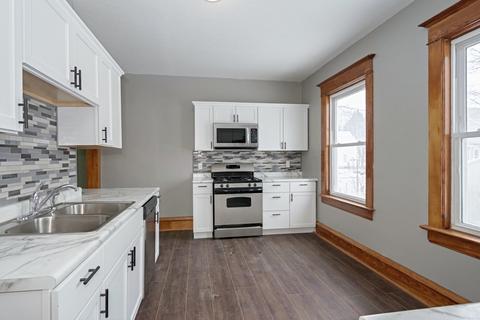 210 E Cemetery Ave, Chenoa, IL 61726 photo 5
