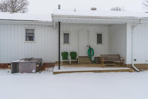 319 Pickett St, Chenoa, IL 61726 photo 30