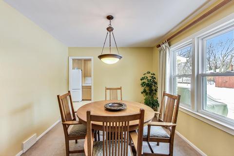 812 S Maple St, Mount Prospect, IL 60056 photo 7
