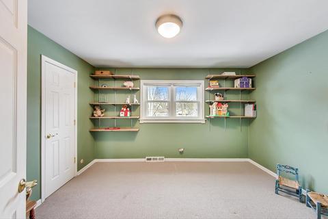 812 S Maple St, Mount Prospect, IL 60056 photo 25