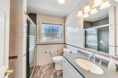 812 S Maple St, Mount Prospect, IL 60056 photo 20