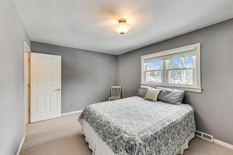 812 S Maple St, Mount Prospect, IL 60056 photo 28