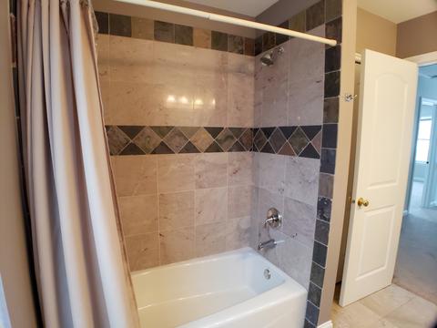 461 Vassar Ln, Des Plaines, IL 60016 photo 15