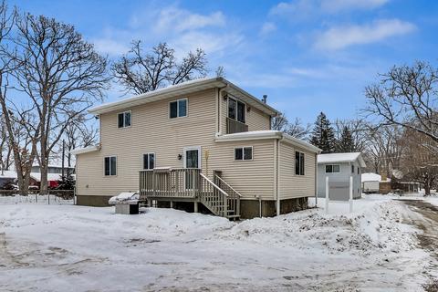 508 Whitten Ave, Ingleside, IL 60041 photo 3