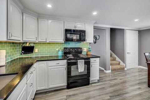 508 Whitten Ave, Ingleside, IL 60041 photo 14