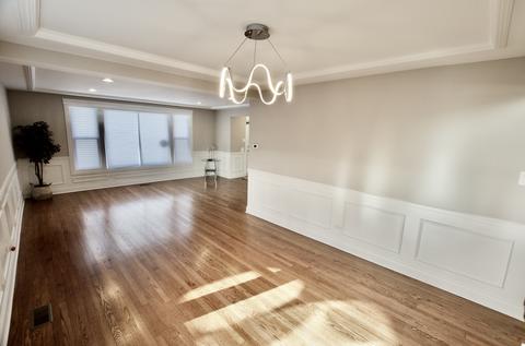 10318 S Artesian Ave, Chicago, IL 60655 photo 4