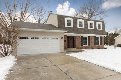 1260 Downing Ct, Wheaton, IL 60187 photo 1