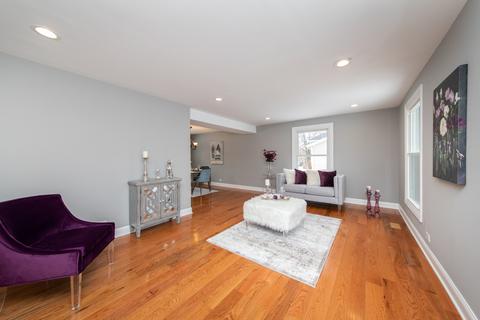 1260 Downing Ct, Wheaton, IL 60187 photo 4