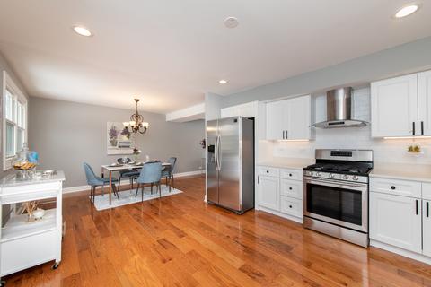 1260 Downing Ct, Wheaton, IL 60187 photo 8