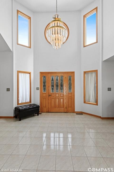 724 N 5th Ave, Addison, IL 60101 photo 3