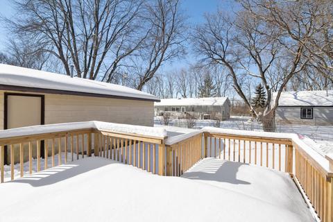 337 S Highland Dr, Lakemoor, IL 60051 photo 10