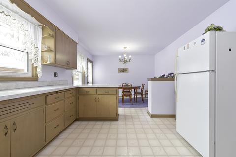 117 N Maple St, Mount Prospect, IL 60056 photo 5
